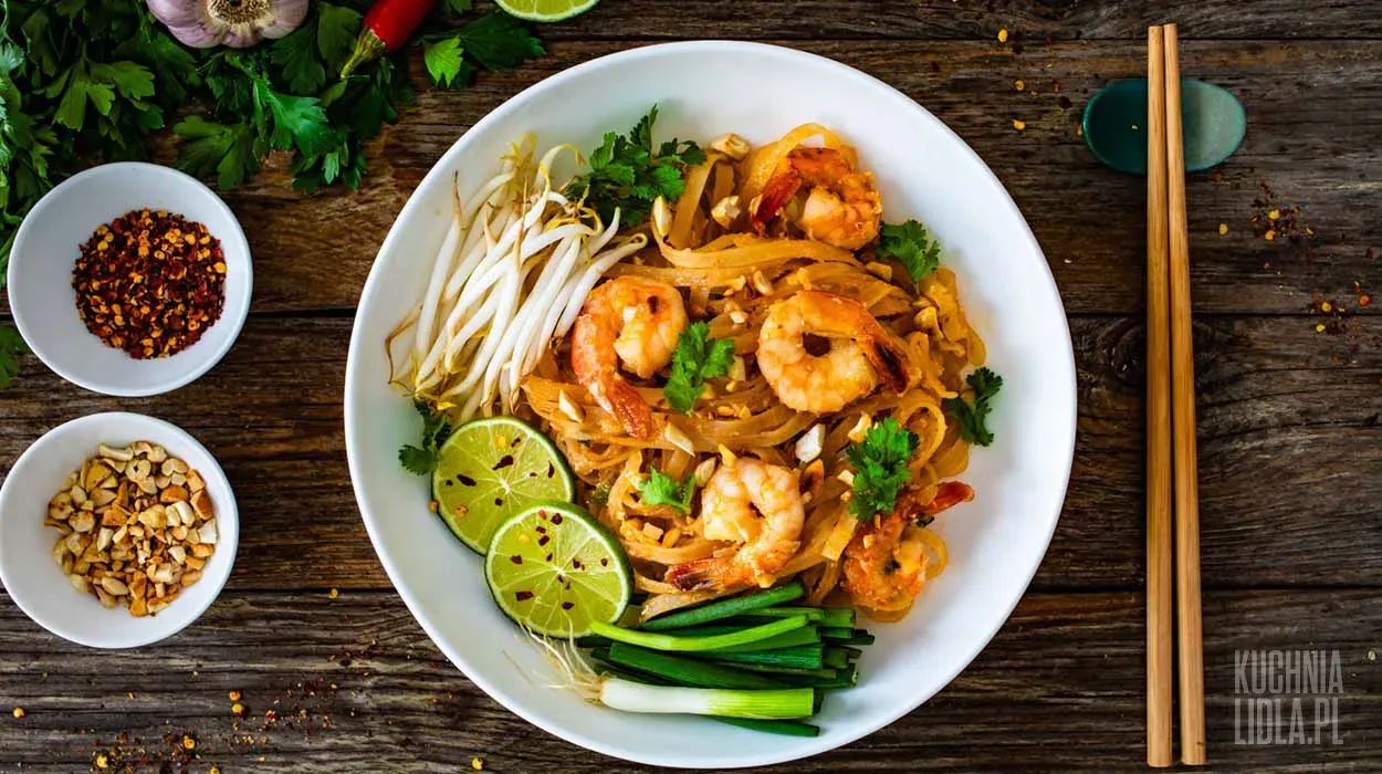 Pad thai z krewetkami